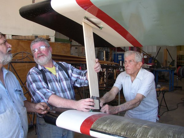 Fitting the interplane struts