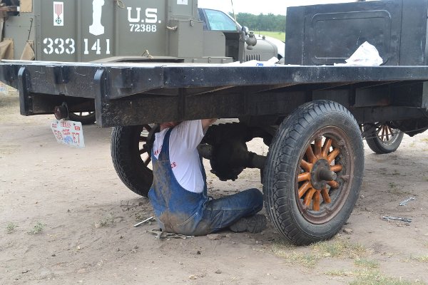 Installing the Model TT bed