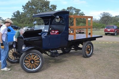 Visiting Ford Model TT truck